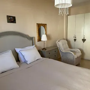 https://casa-vivien.in-canary-islands.com